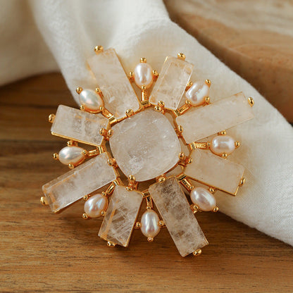 Art Deco Crystal Brooch – Celestial Solstice close-up detail, 18K gold plated | The Civilis
