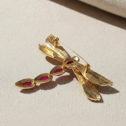 Rear view of the large dragonfly insect jewelry, showing the secure brass pin closure, gold plating, and neat craftsmanship. Weighs 1.15 oz (32.6g).