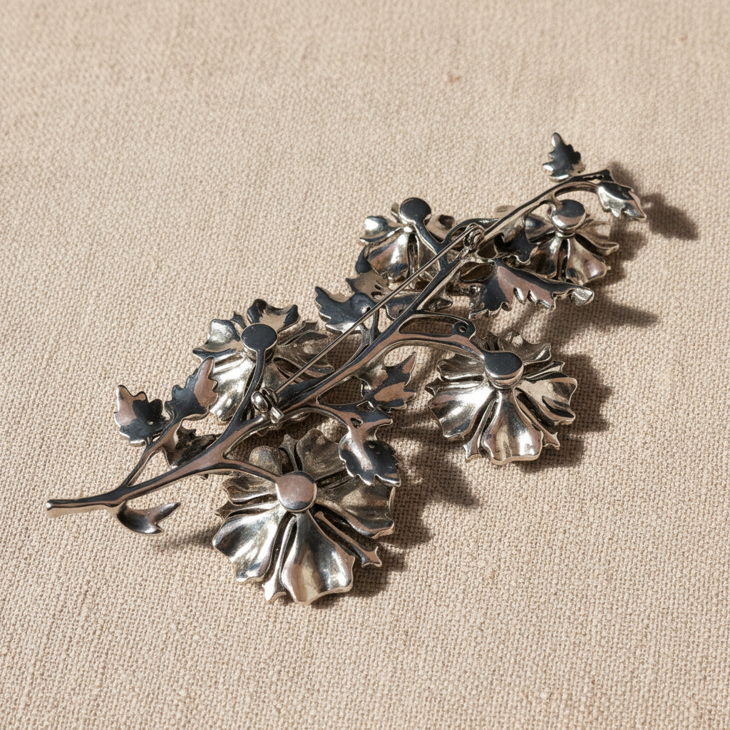 Sturdy Pin Back of the Artisan Flower Brooch for Secure Wearing.