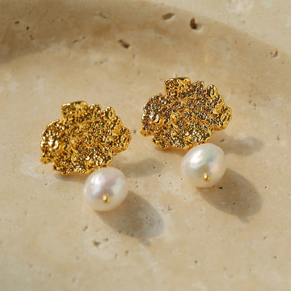 Single baroque pearl drop earring in 18K gold-plated lava texture withnull925 sterling silver post, The Civilis